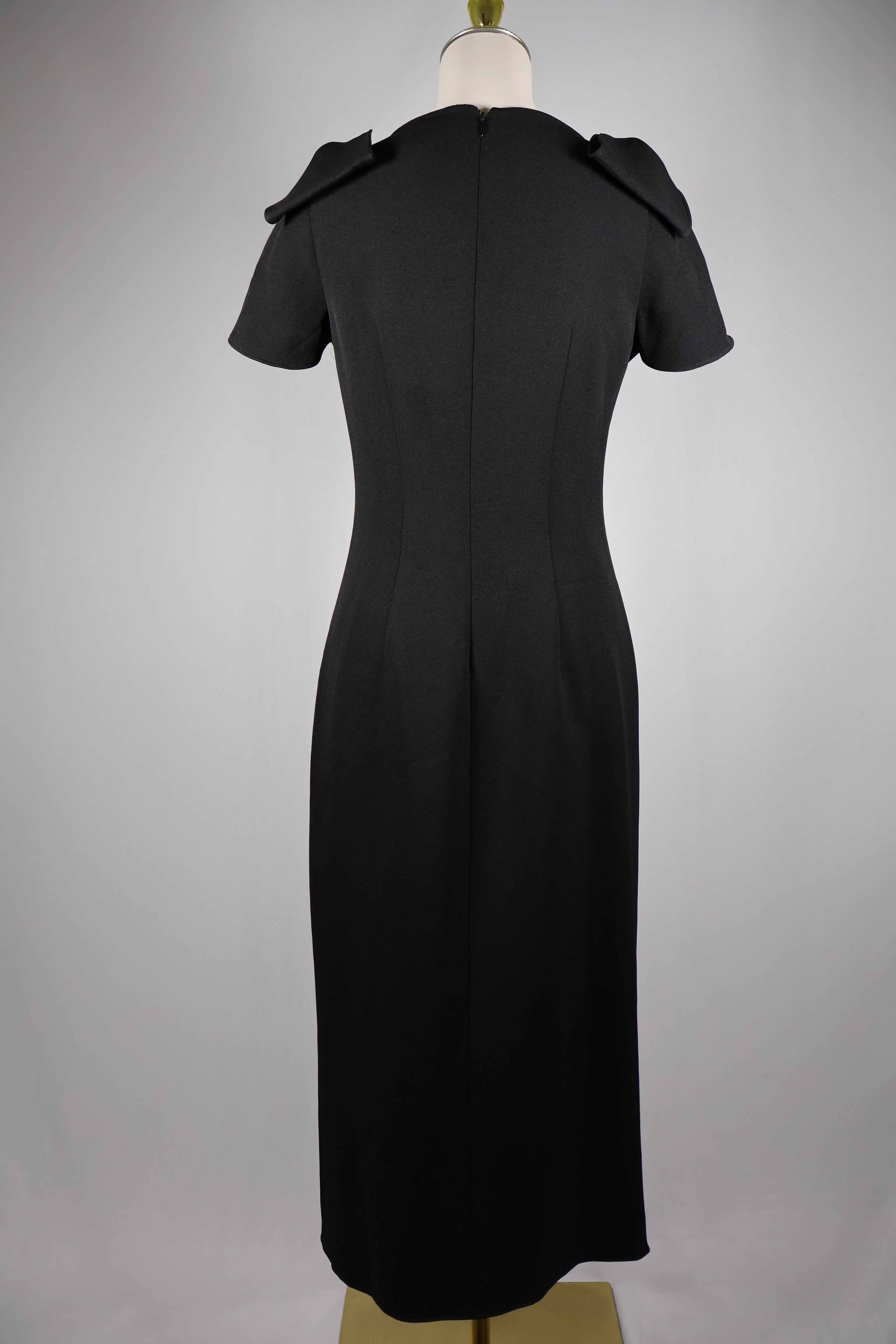 Shoshanna Midnight Black Dress Size 4 Bow Shoulder Detail Evening Gown – Presley Co. Collective
