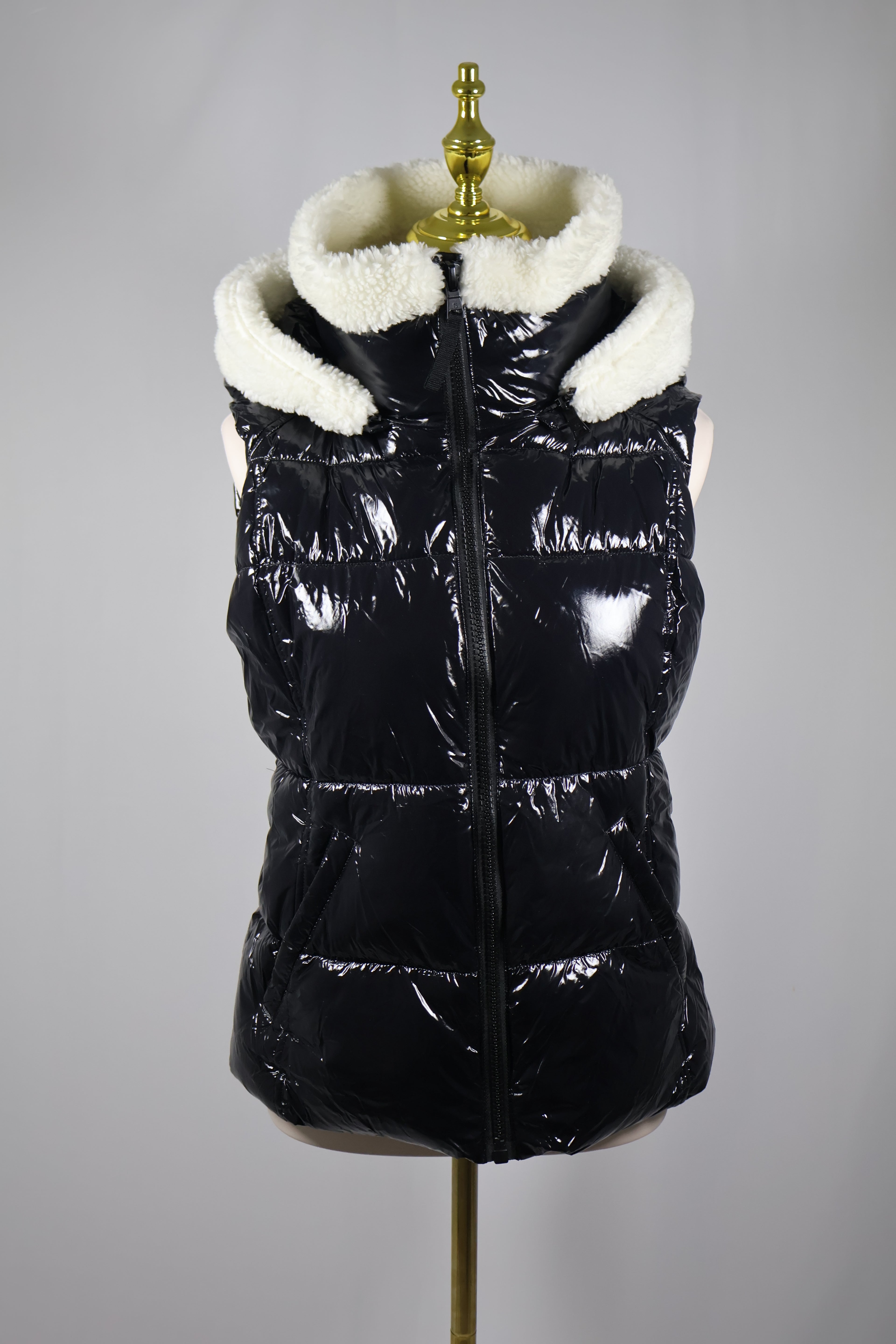 S13 Annie Faux Sherpa Puffer Vest | Size L