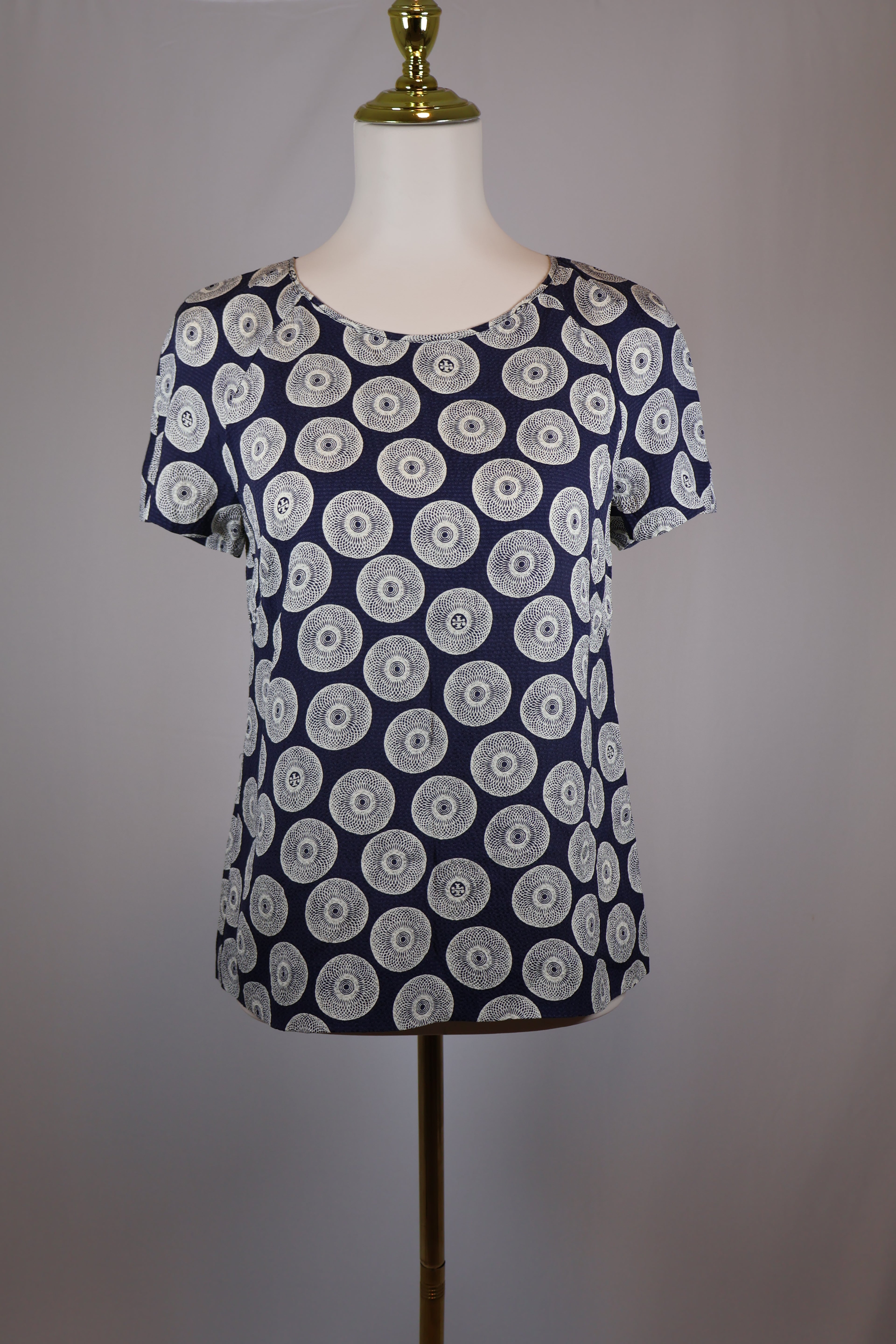 Tory Burch Medallion Short Sleeve Blouse | Size 6