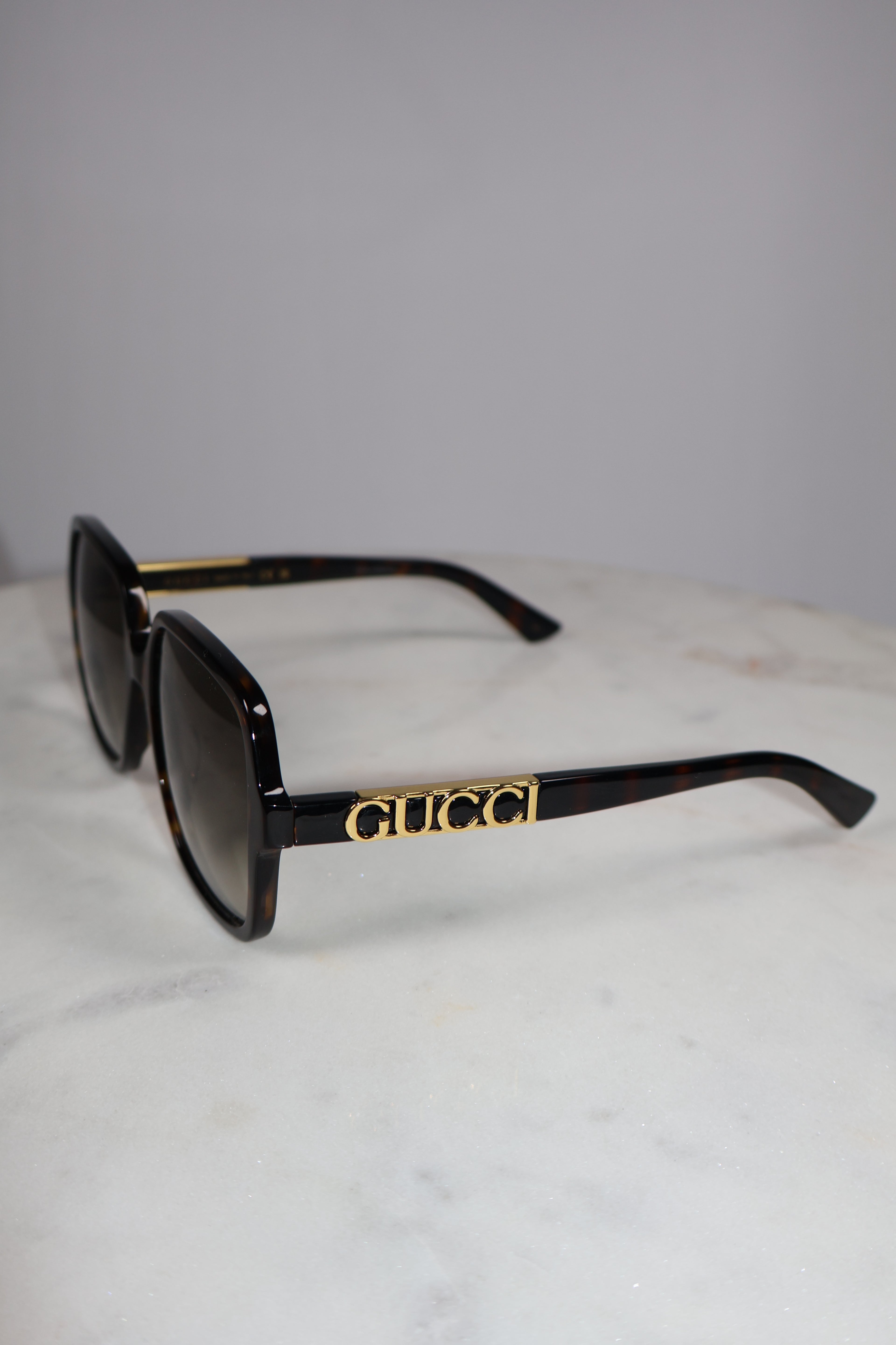Gucci Black Acetate Oversized Square Sunglasses GG1189S