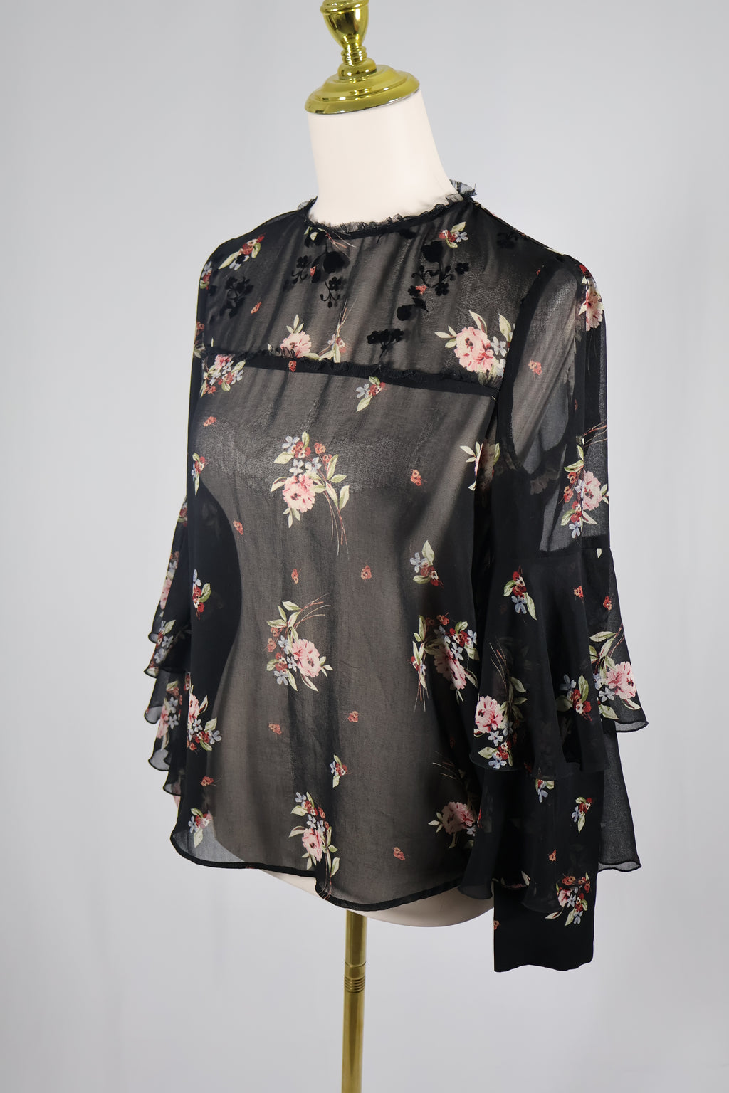 Zara Floral Ruffle Sleeve Blouse / Size M