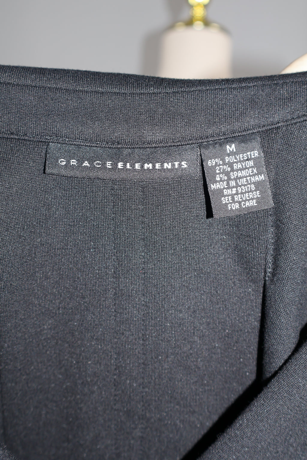 Grace Elements Cropped Blazer / Size M