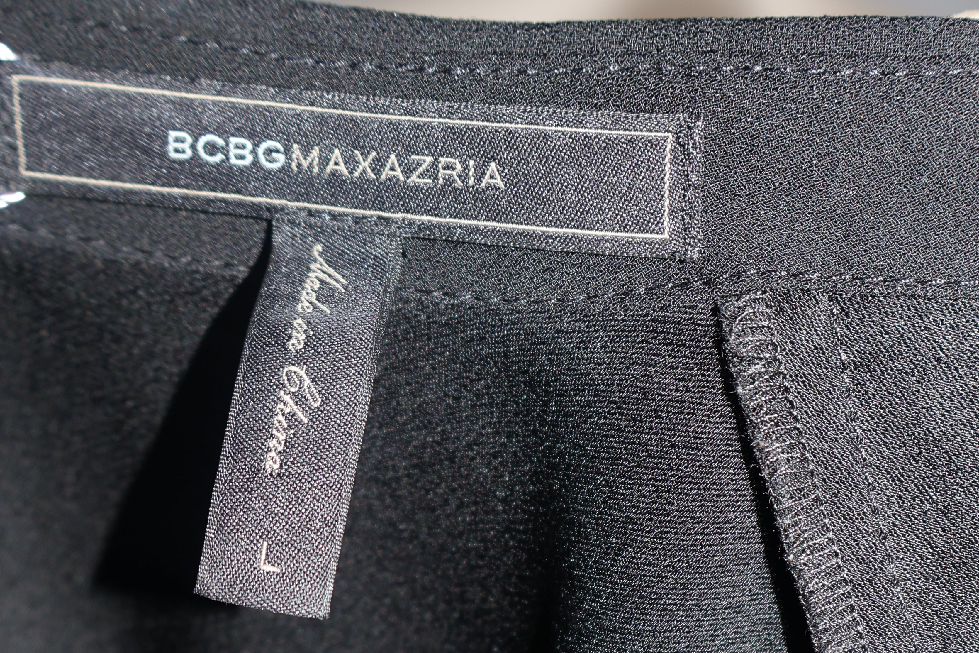 BCBG Maxazria Women's Cecil Woven Collared Top with Flyaway Back / Size L