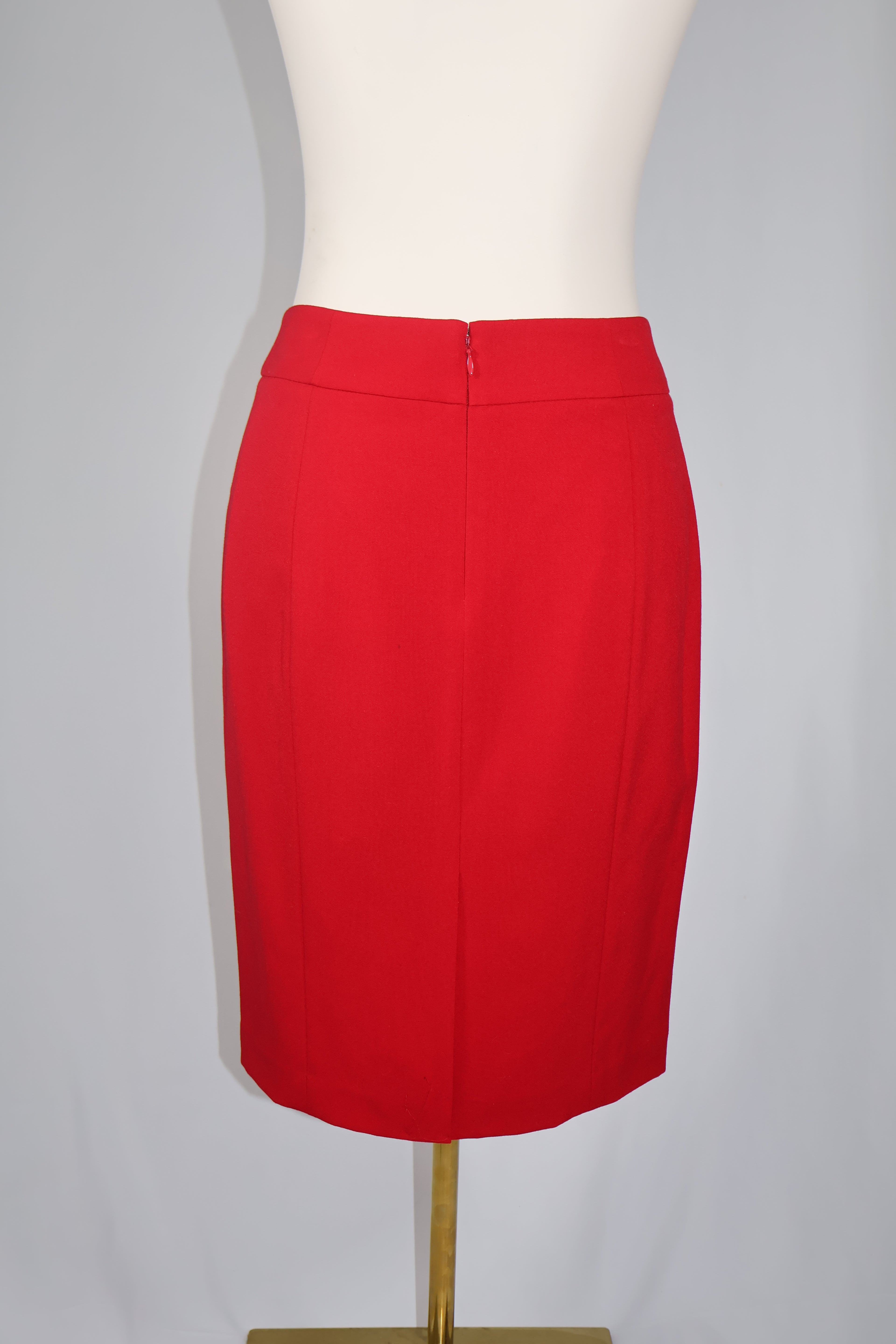 Calvin Klein Zip Back Short Pencil Skirt / Size 2
