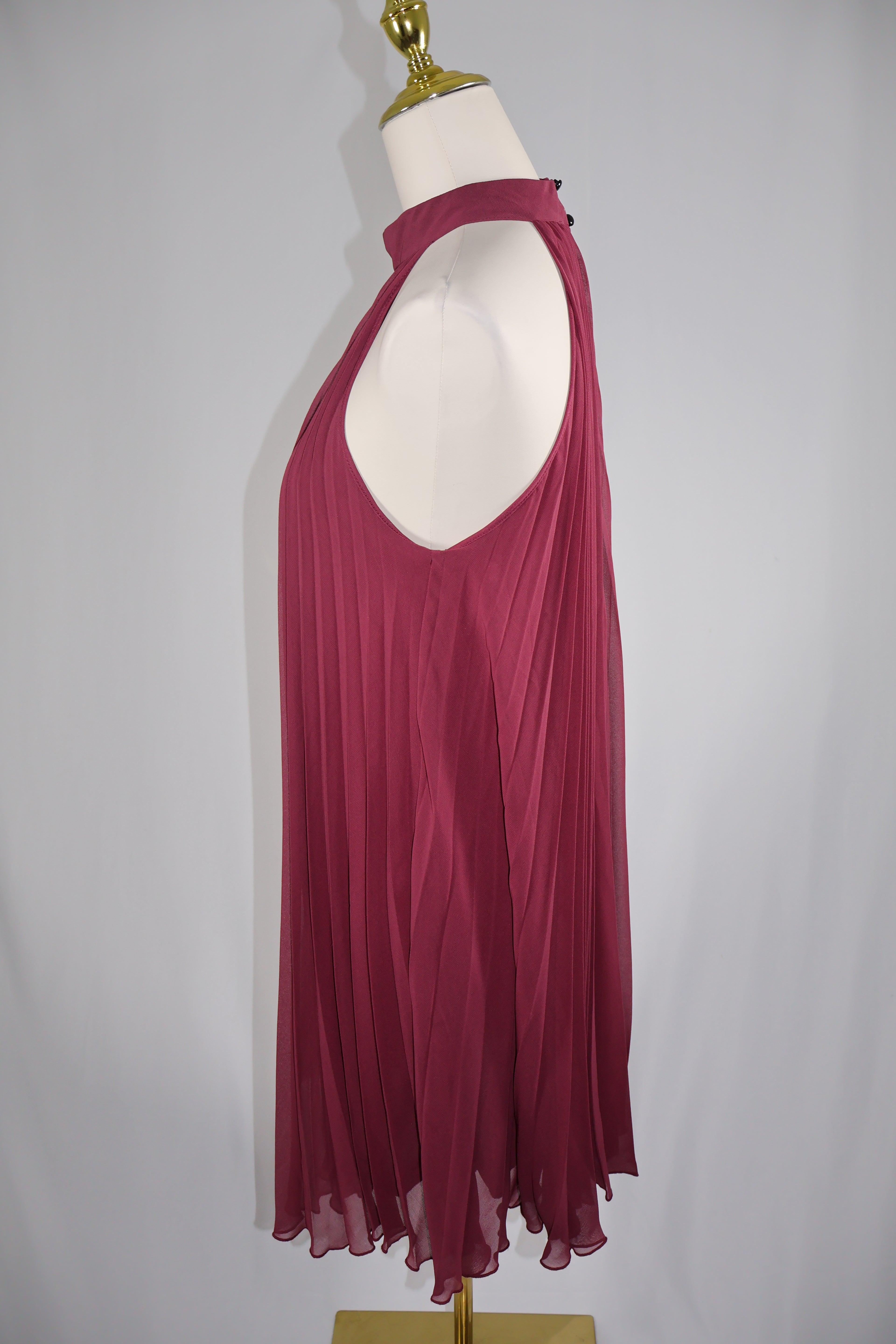 Sisley Pleated Halter Dress / Size M