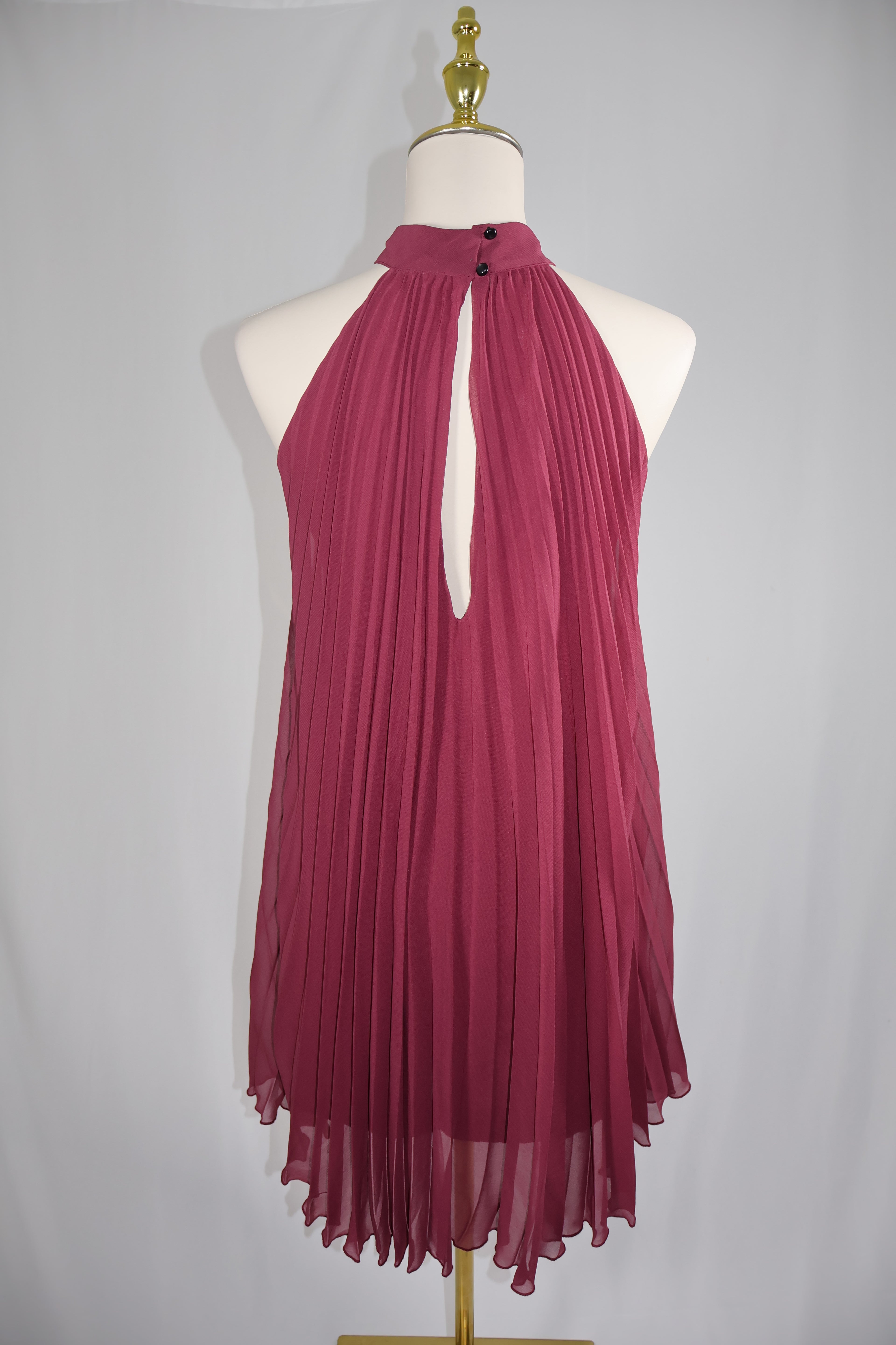 Sisley Pleated Halter Dress / Size M