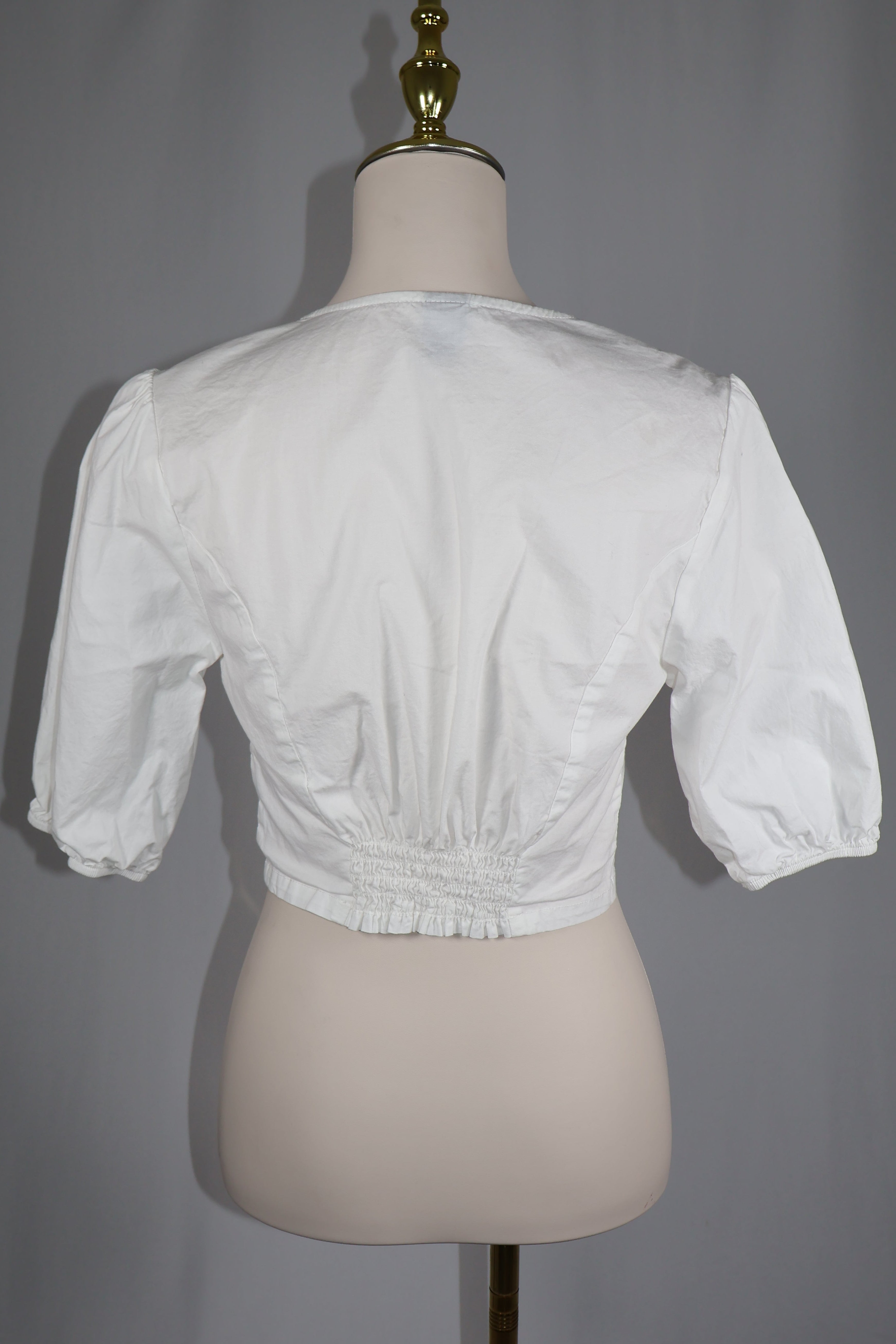 Wild Fable Peter Pan Collar Crop Blouse / Size M