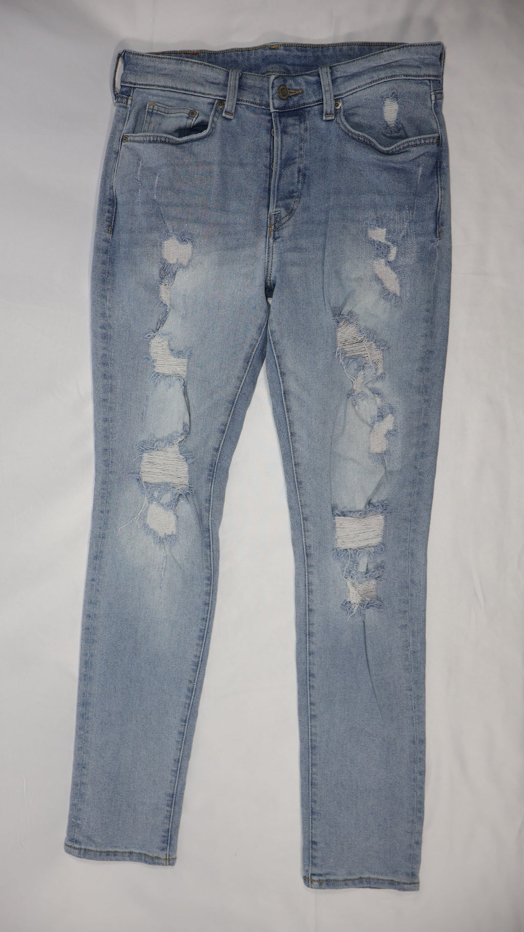 H&M Skinny Distressed Denim Jean / Size 28