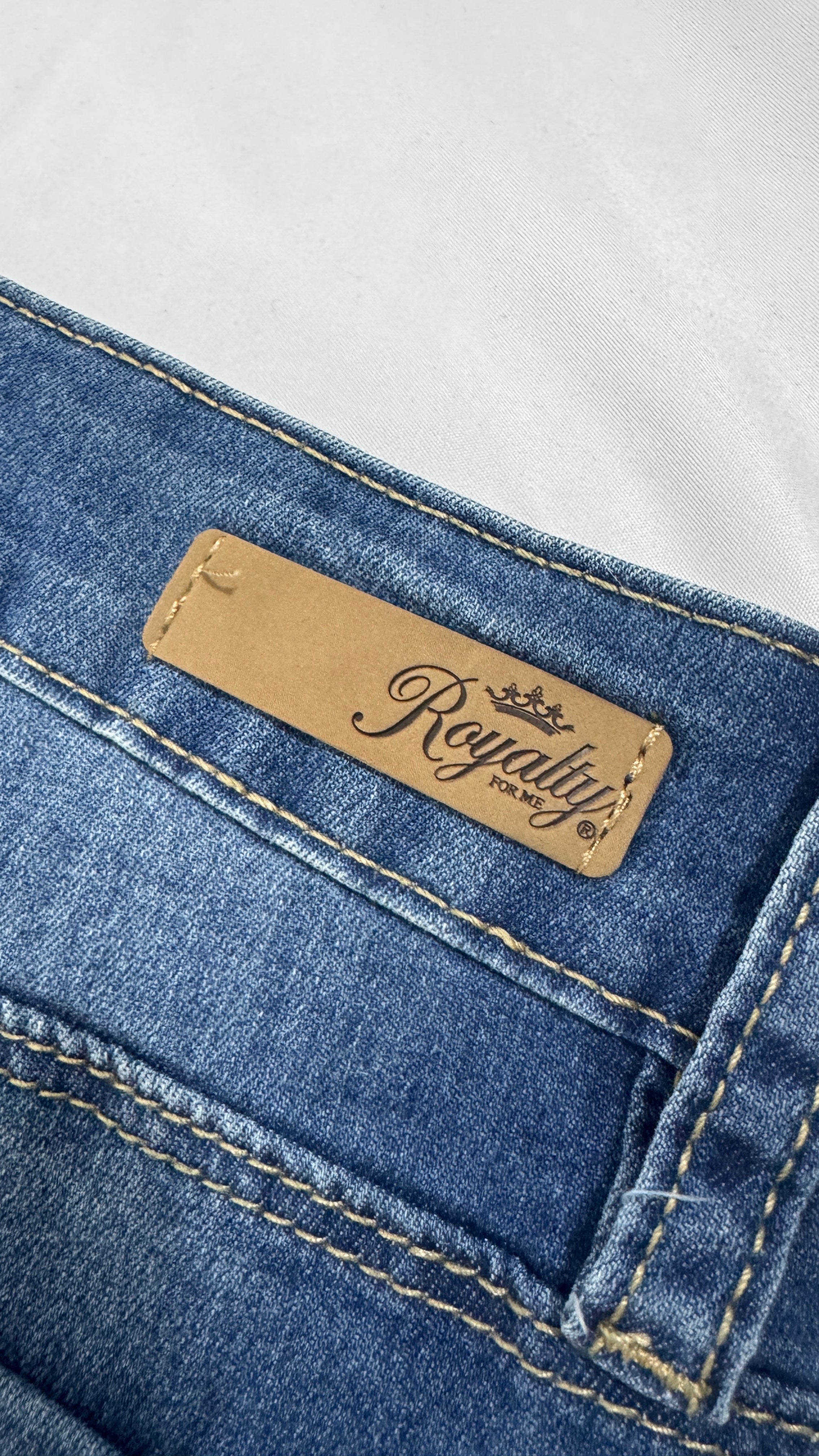 Royalty for Me Mid-Rise Skinny Jean Medium Wash / Size 4
